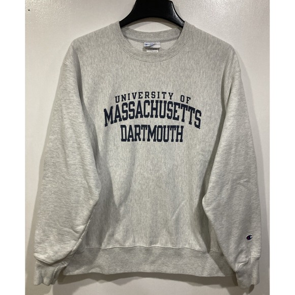 Champion Reverse Weave Crewneck Sweatshirt University of Mass Dartmouth Large